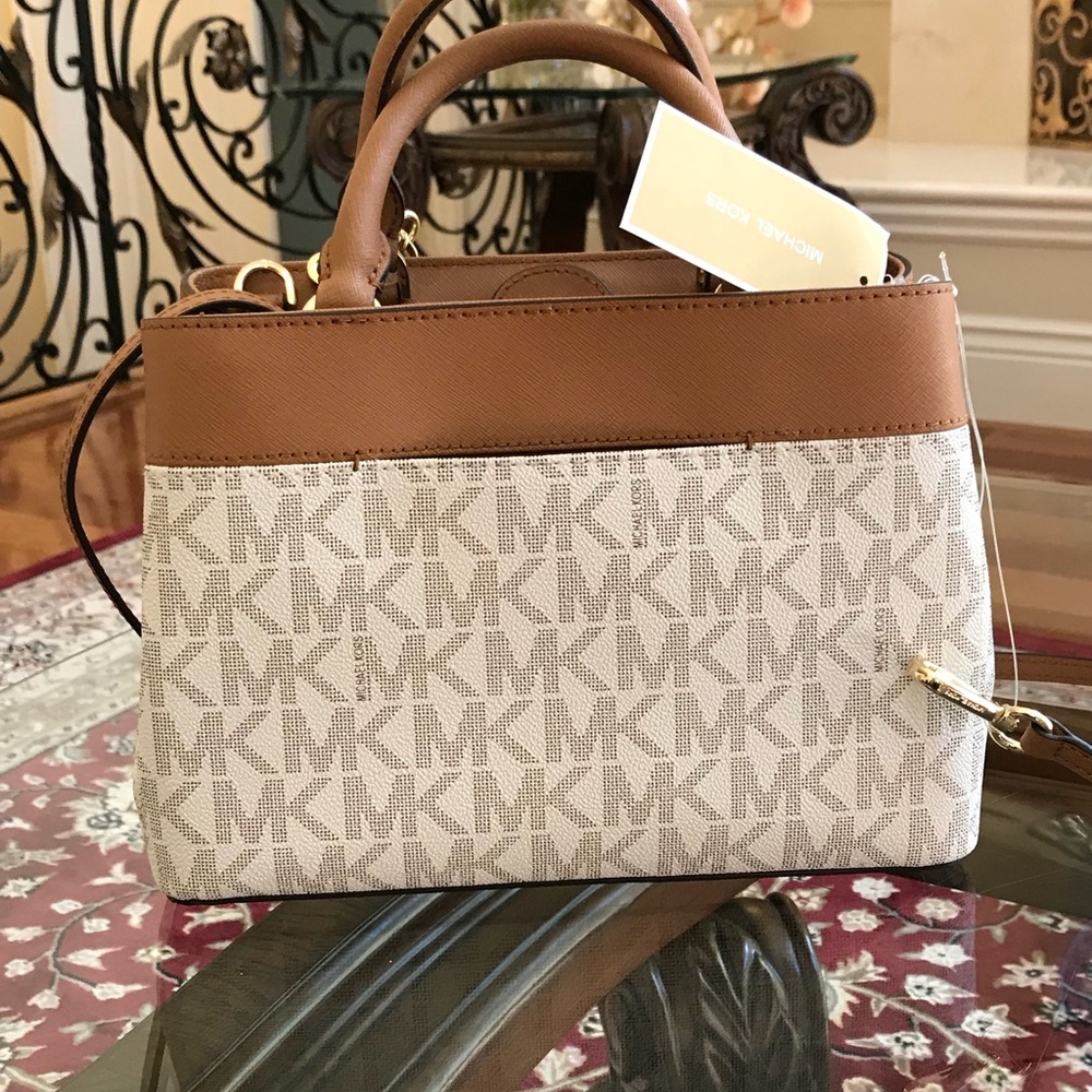 Authentic Michael kors hailee handbag&wallet&pom - Picture 5 of 8